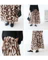 A supple skirt with an Asian feel