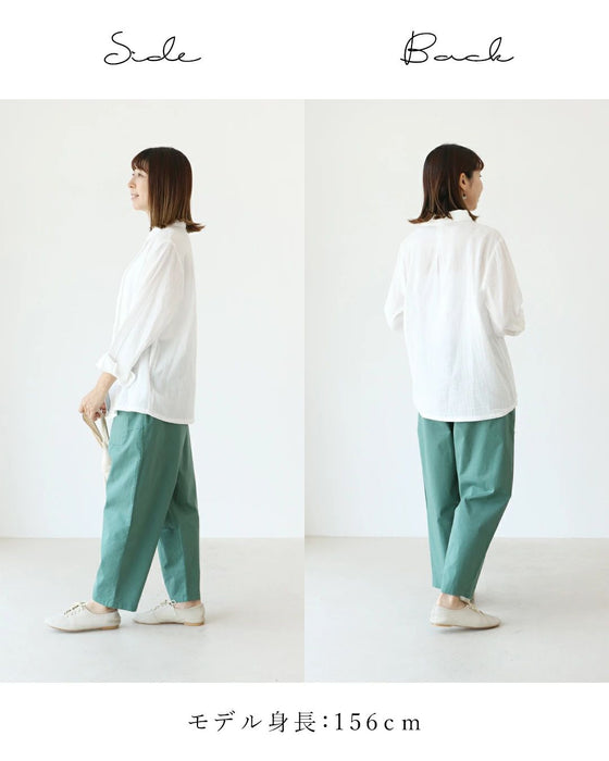 Tapered pants that make your legs look slimmer