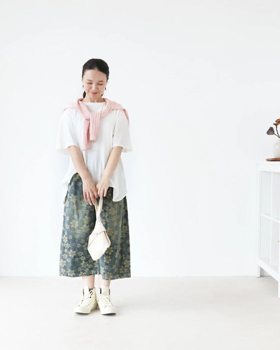 花織りの、さりげない華やぎ。 デニムスカート