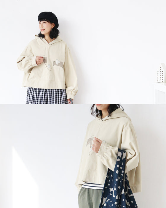 鳥さん刺繍と デザインパッチトップス