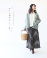 Monochrome patterned knit skirt