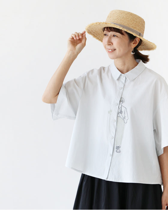 じわじわ好きになる刺繍の魔法シャツ