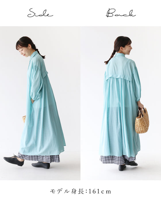 大人の甘さを袖に添えるワンピース