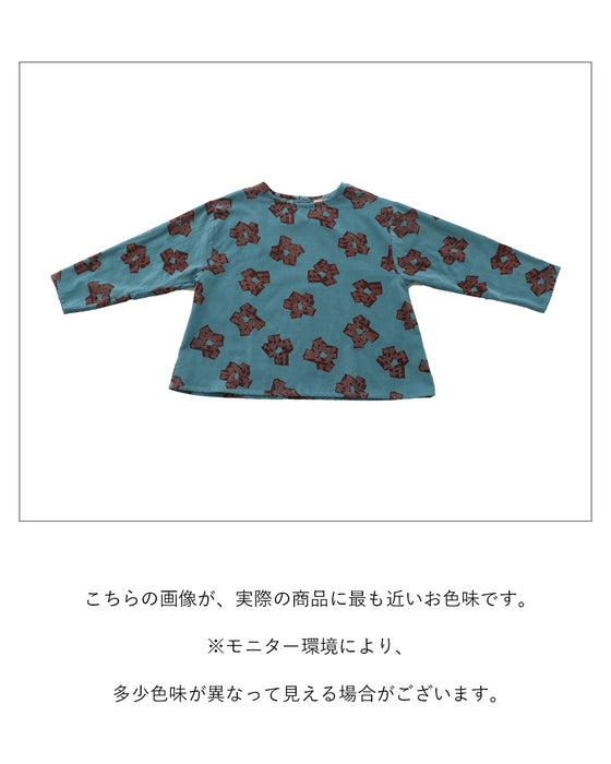 【特別再販10月20日0時販売】やわらかなブルーが誘う、アートな一枚。トップス