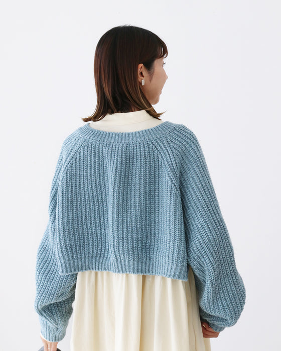 サッと羽織れるニットボレロ