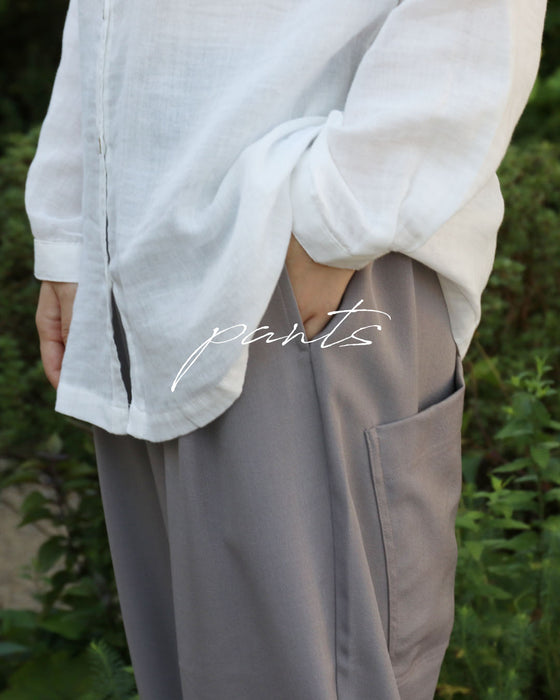 締めつけず、品よく整う パンツ