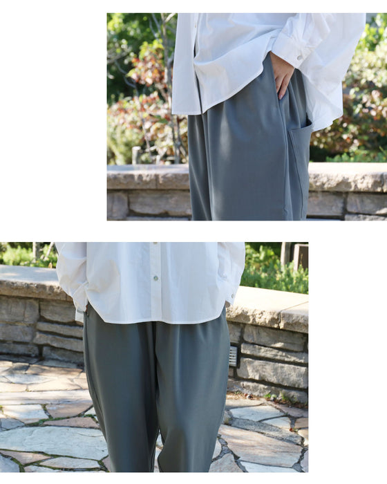 締めつけず、品よく整う パンツ