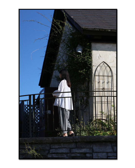 締めつけず、品よく整う パンツ