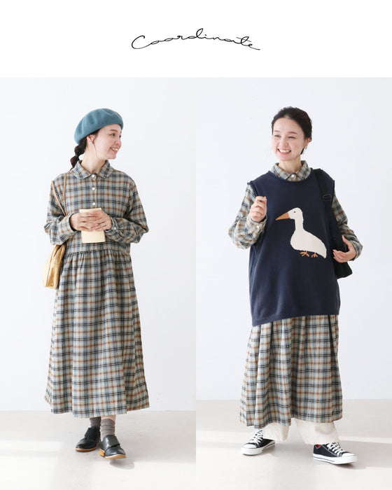 優しく穏やかな色合いチェックワンピース