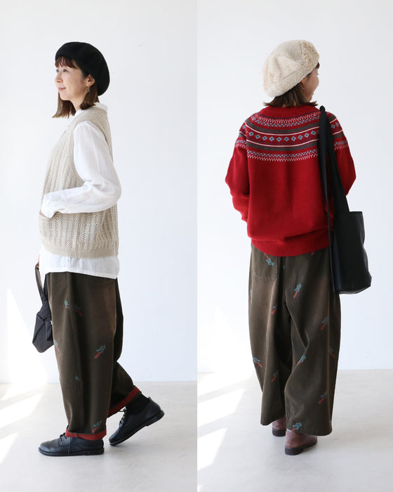 ゆったり花柄リラックスパンツ