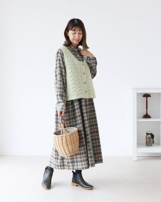 なみなみ立体ニットベスト