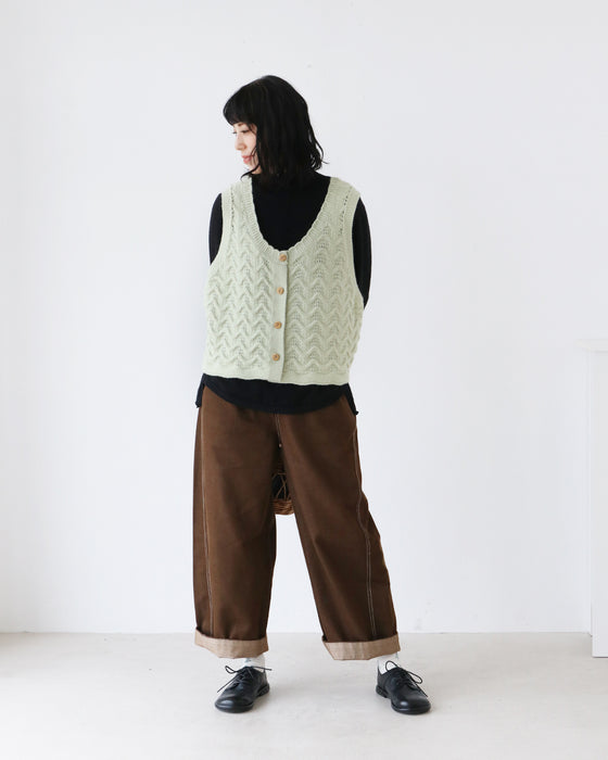 なみなみ立体ニットベスト