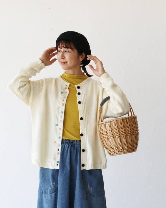 中間季節にぴったりカーデ
