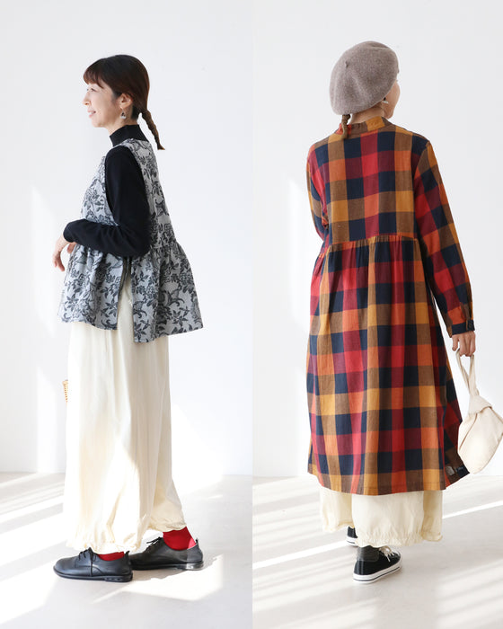 裾フリルコットンパンツ