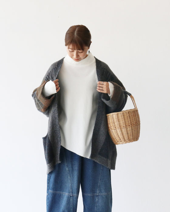 お洒落柄のゆったりカーデ