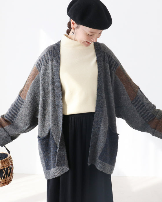 お洒落柄のゆったりカーデ