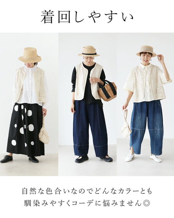 コーデをあか抜け見せ花刺繍ベスト