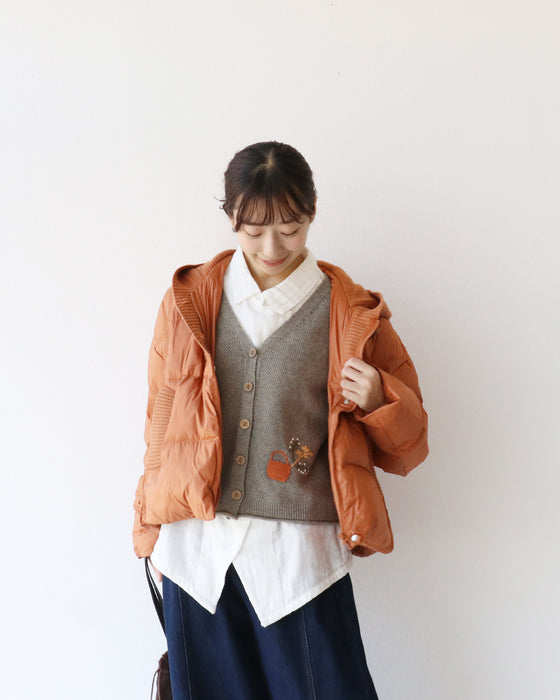 ほっこり花刺繍ベスト