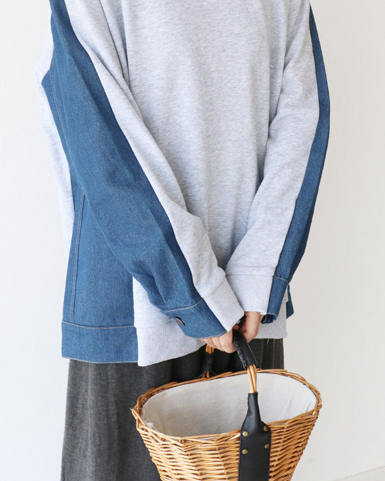 誰でも楽しめる異素材トップス