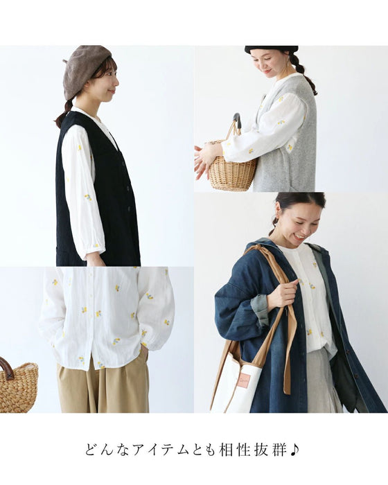 何気ない日をそっと彩る花刺繍ガーゼブラウス
