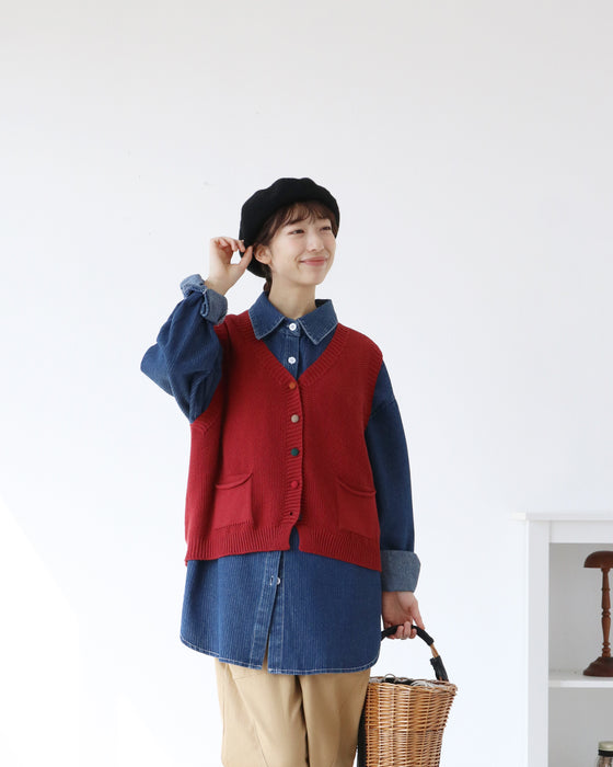 カラフルボタンの万能ベスト