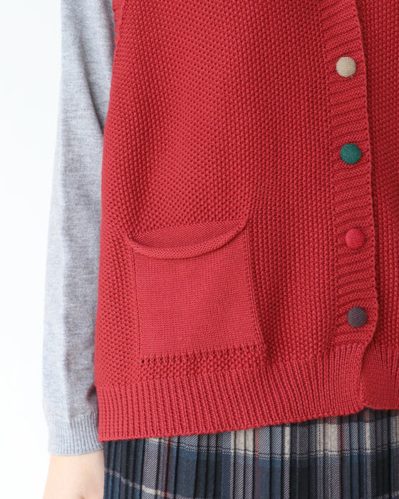 カラフルボタンの万能ベスト