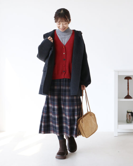 カラフルボタンの万能ベスト