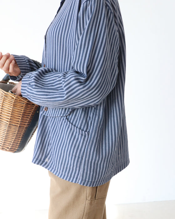 肌触り良しのコットンシャツ