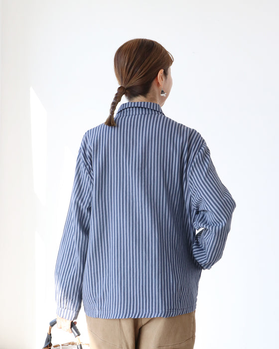 肌触り良しのコットンシャツ