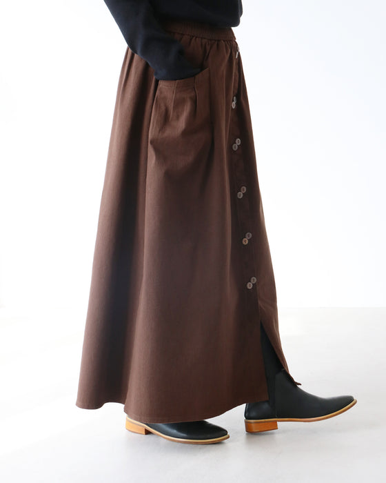 ほっこりダブルボタンスカート