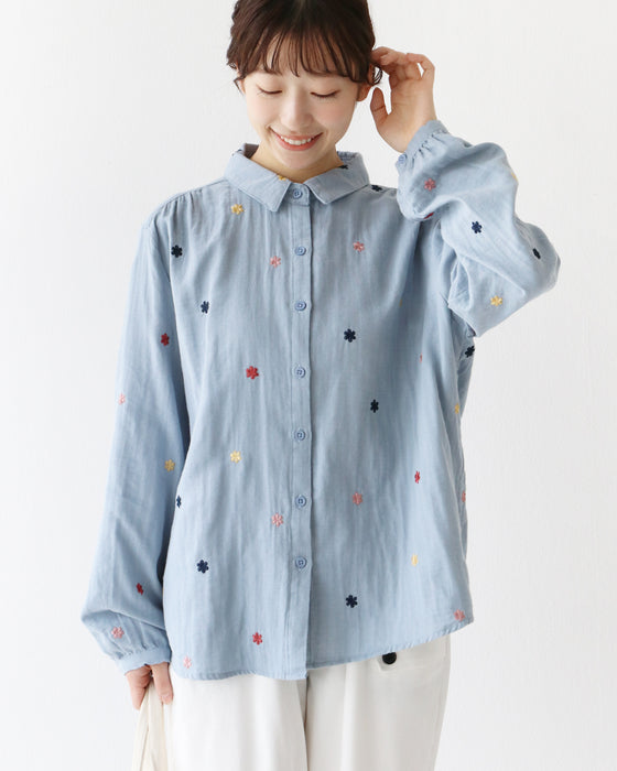色花刺繍のガーゼシャツ