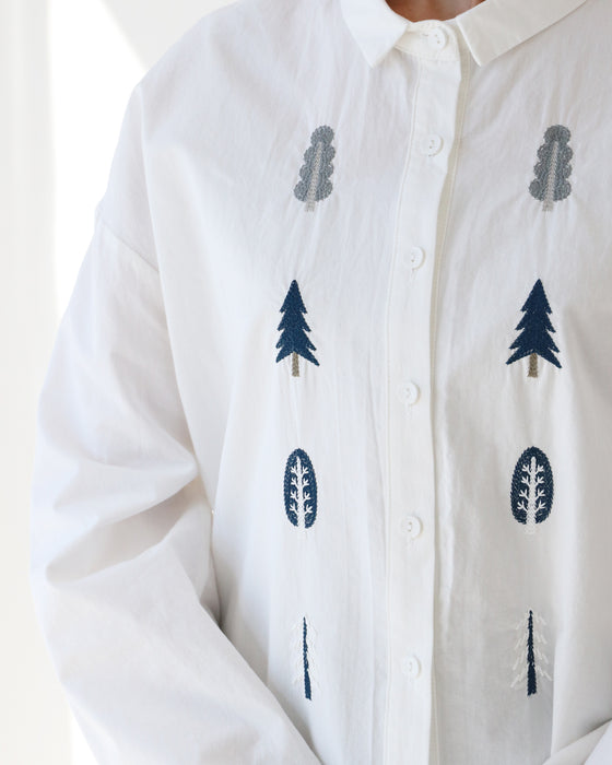 ツリー刺繍シャツ