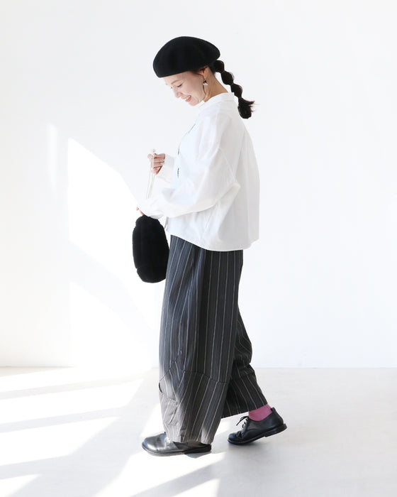 ストライプパンツ