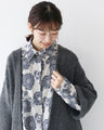 華やかな織り柄シャツ