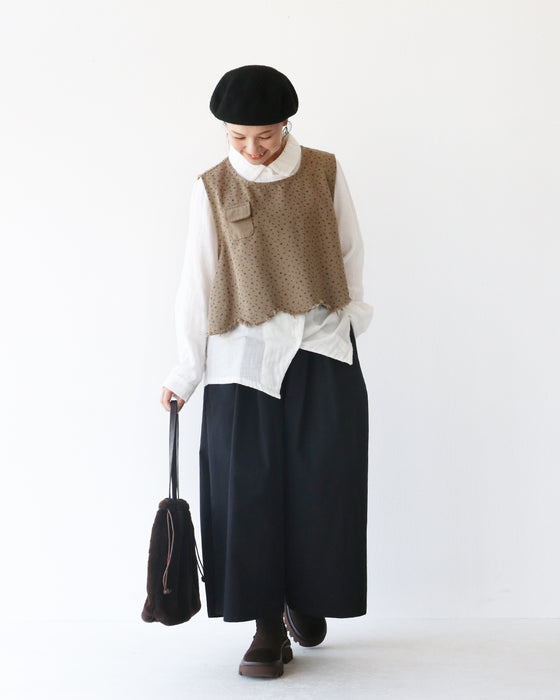 小花柄で日常にやさしい彩り ベスト