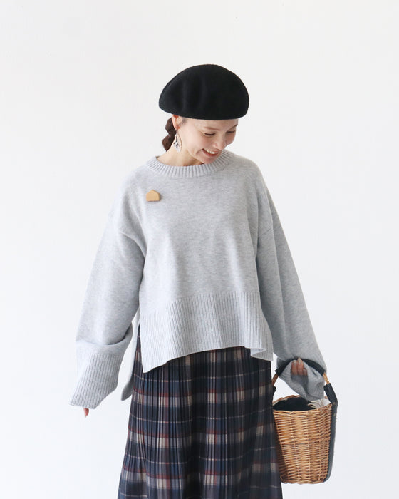 〈全3色〉体型カバースリットニット