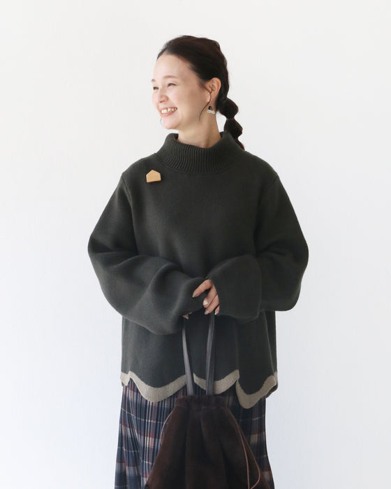 裾波配色ニット