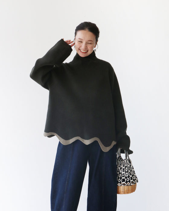 裾波配色ニット