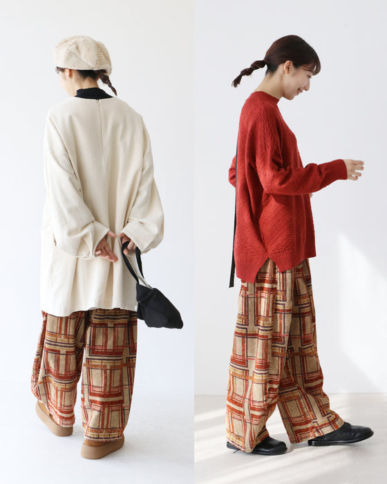 レトロな色香をゆるっと軽やかに