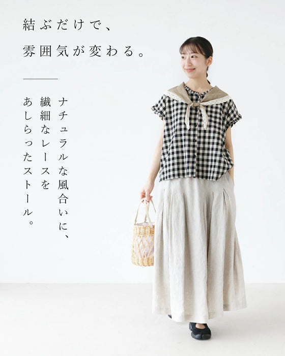 主張しすぎない、おしゃれの仕上げに ストール