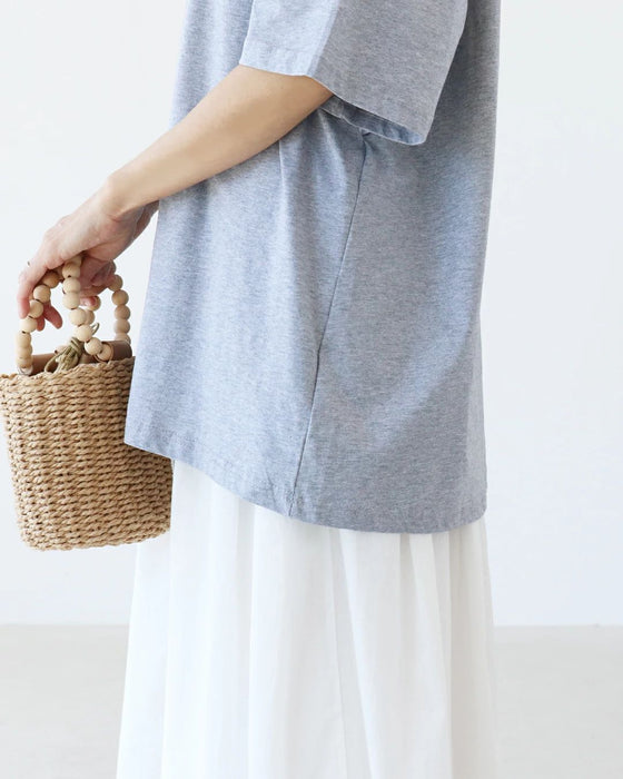 いつものTシャツに、さりげない特別感を【set】ストール付きトップス