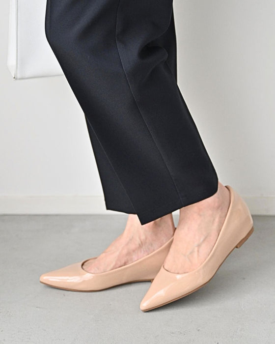 セレモニーシーンで活躍！きちんとフラットヌーディーエナメル