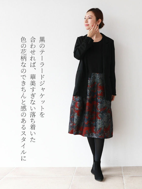 【アウトレット返品交換不可】モノクロームな百合の花ワンピースゆったり