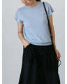 [Sale items cannot be returned or exchanged] A neat knit top