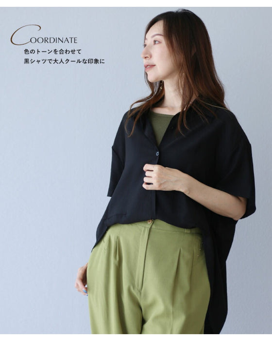A shirt that looks great when tucked in to keep the silhouette