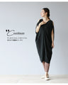A cool and fashionable tunic that shows off healthy skin
