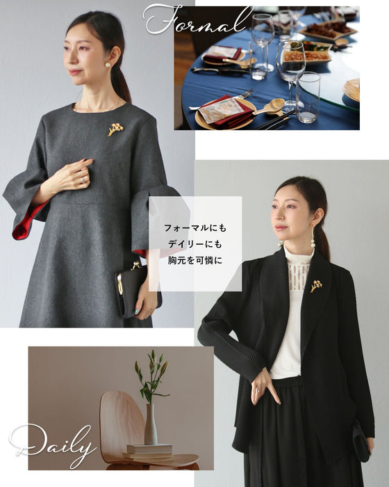 光をまとう花束ブローチ