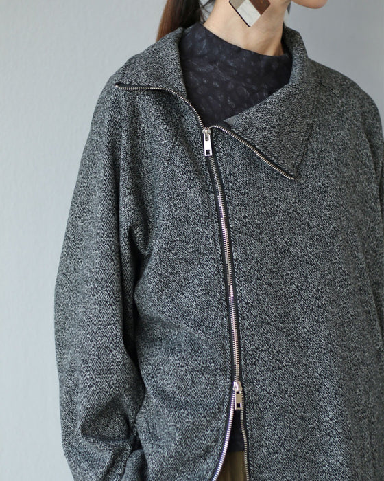 気軽に羽織る ダブルジップアウター