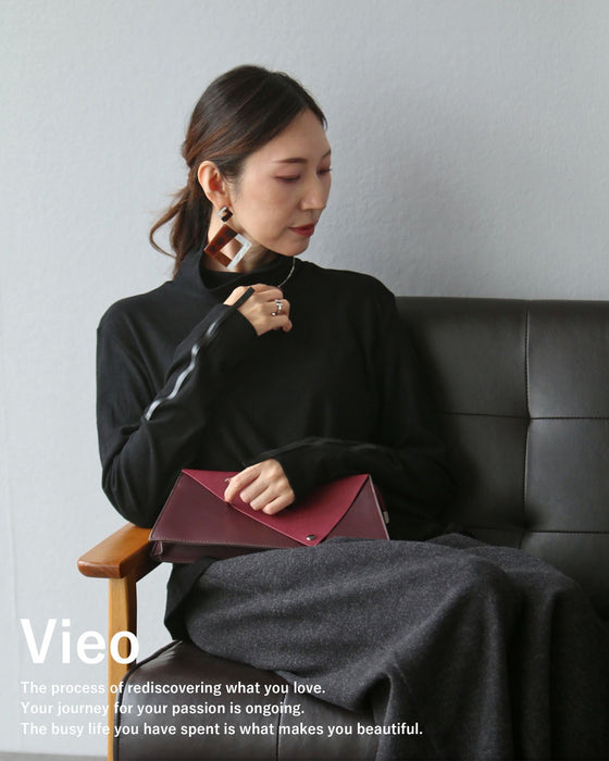 袖にひとさじ、モードなエッジ タートルネックトップス