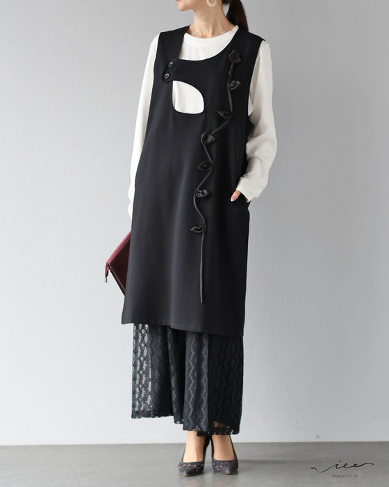 花モチーフが描く、さりげない個性   立体花のデザインチュニック